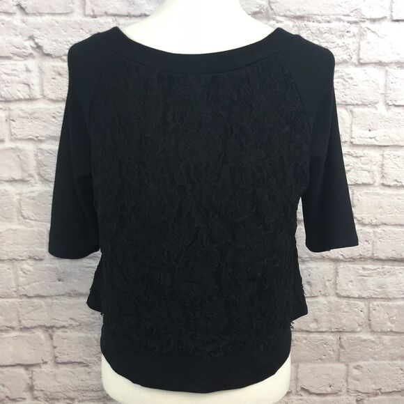 Velvet Brand Black Shrug with Lace Overlay Half Sleeve Bolero Jacket Sz Medium - Picture 6 of 11